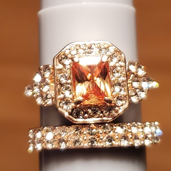 Antique Vintage Design Morganite Ring 2 piece set - Picture 3 of 8